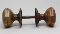Antique Plain Brass Octagon Door Knob Set 9 Antique Plain Brass Octagon Door Knob Set -OGT Sale Store door knob sets for sale n258640