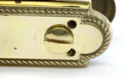 Traditional Oval Brass Door Knob & Privacy Lock Door Set -OGT Sale Store door knob sets for sale q285371