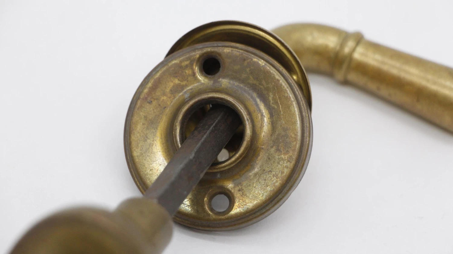 Vintage Oval Brass Knob & Lever Passage Door Knob Set 5 Vintage Oval Brass Knob & Lever Passage Door Knob Set - Image 3