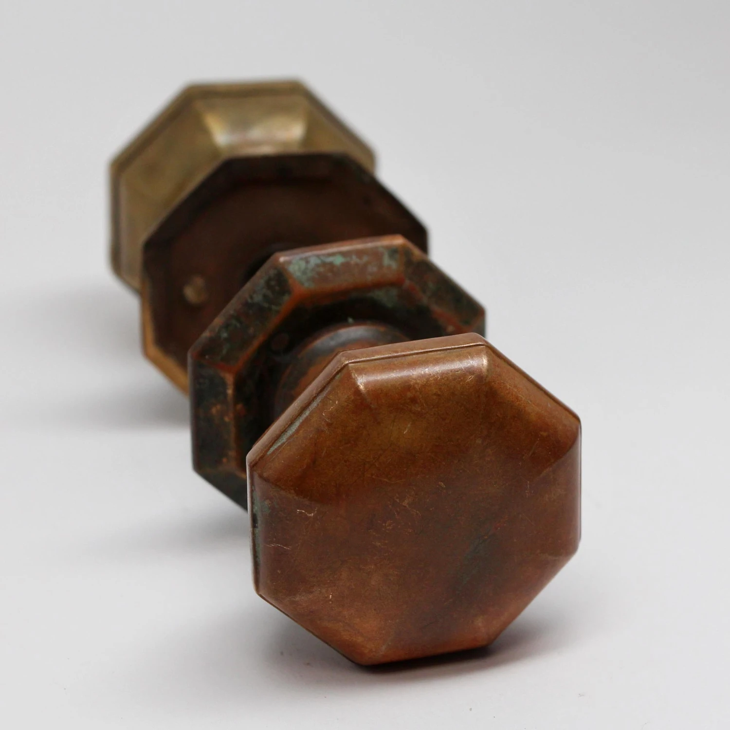 Antique Plain Brass Octagon Door Knob Set 4 Antique Plain Brass Octagon Door Knob Set - Image 2