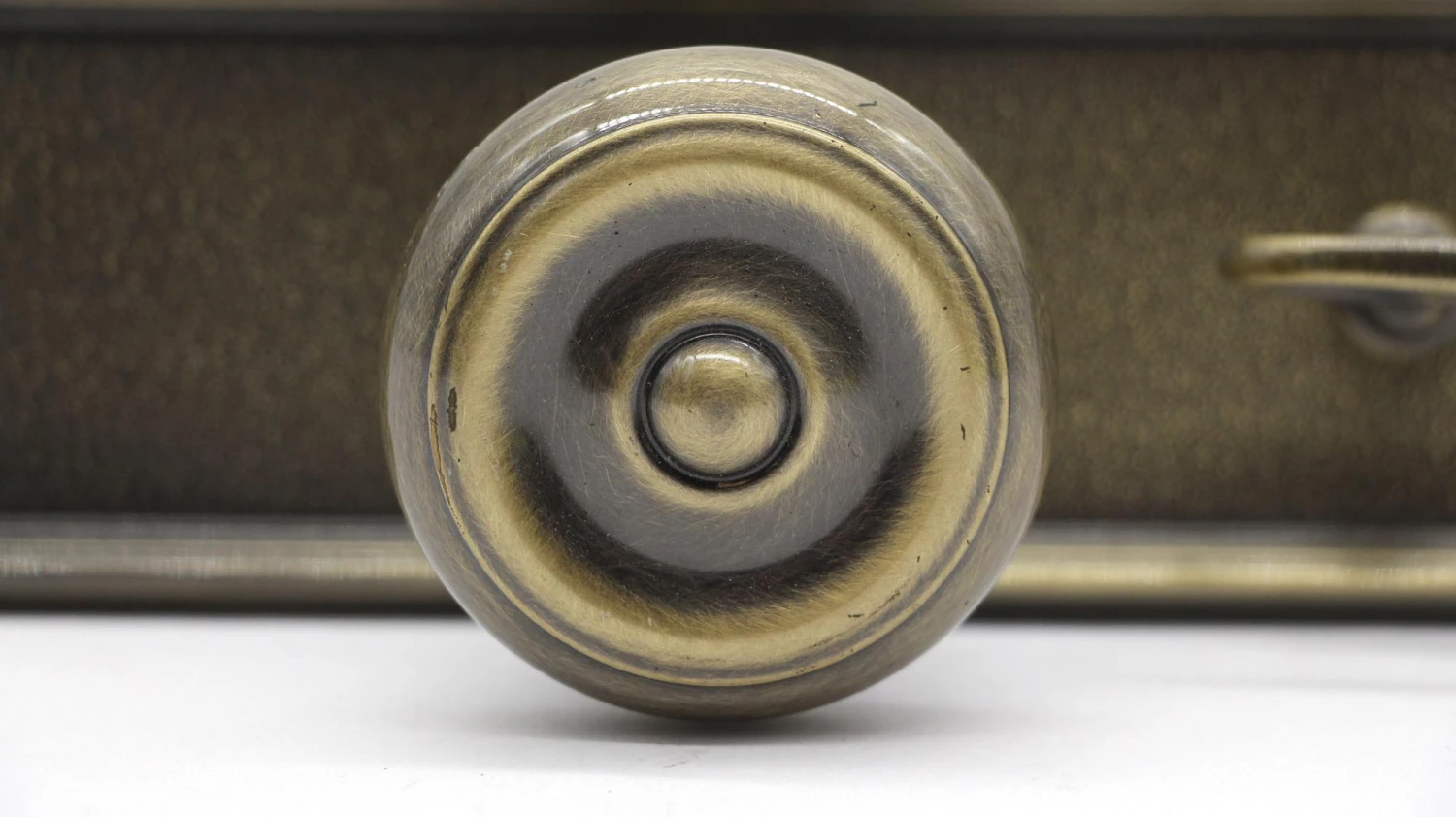 Baldwin Antique Brass Colonial Entry Door Knob Set 4 Baldwin Antique Brass Colonial Entry Door Knob Set - Image 2