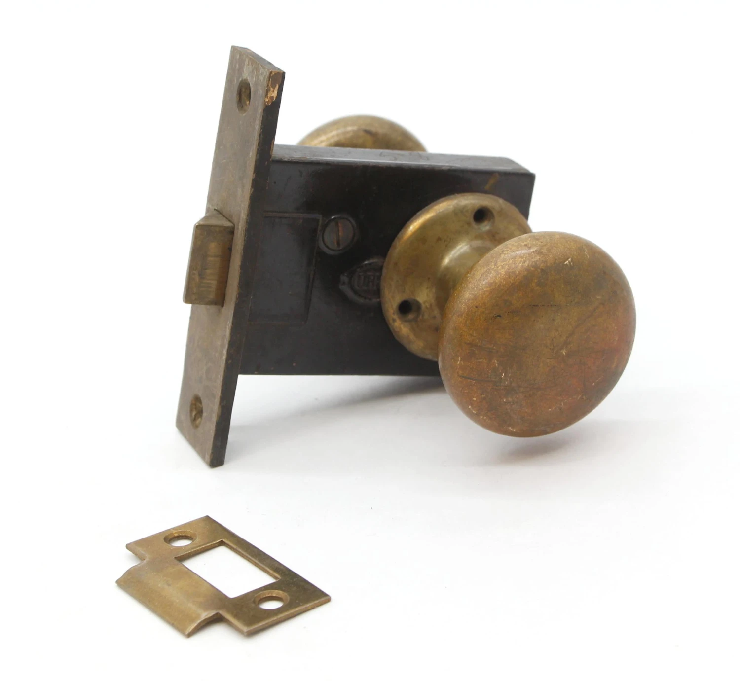 Vintage Classic Brass Passage Door Knob Set 3 Vintage Classic Brass Passage Door Knob Set