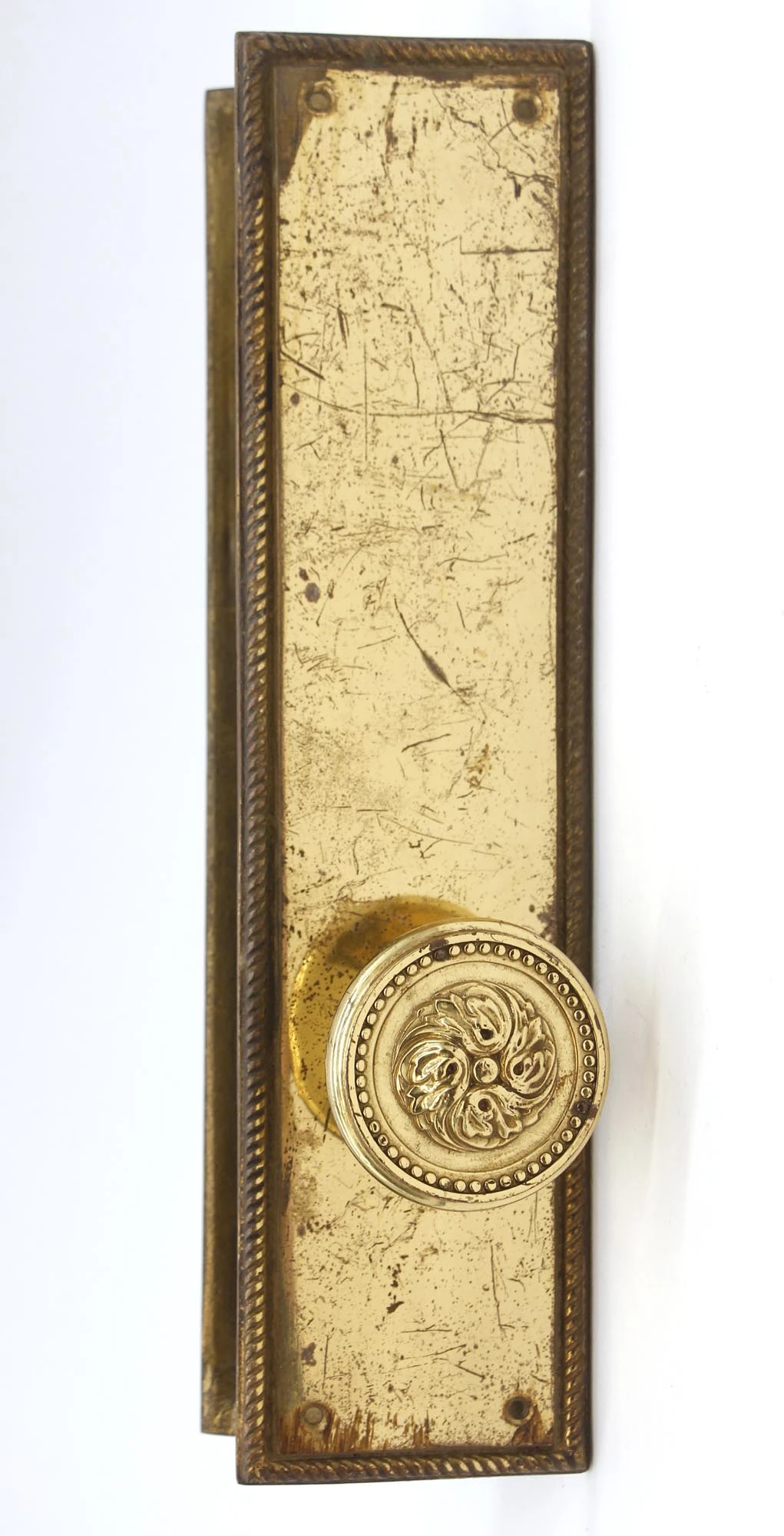 Vintage Concentric Polished Brass Passage Door Knob Set 3 Vintage Concentric Polished Brass Passage Door Knob Set