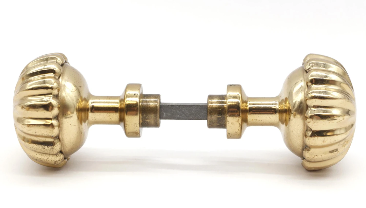 Pair Of Vintage 2.25 In. Polished Brass Fluted Door Knobs 5 Pair Of Vintage 2.25 In. Polished Brass Fluted Door Knobs - Image 3