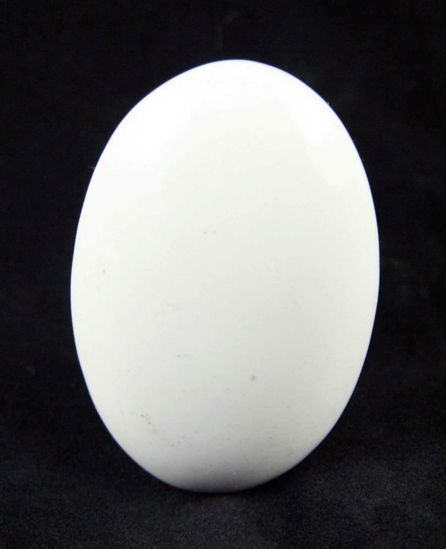 Pair Of Plain White Ceramic Oval Door Knobs 4 Pair Of Plain White Ceramic Oval Door Knobs - Image 2