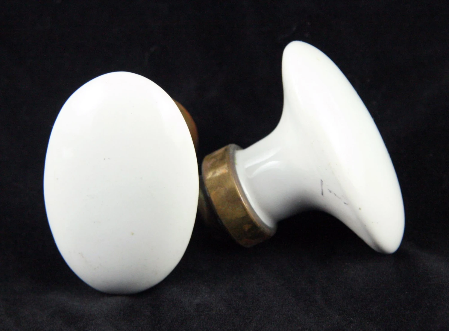Pair Of Plain White Ceramic Oval Door Knobs 3 Pair Of Plain White Ceramic Oval Door Knobs