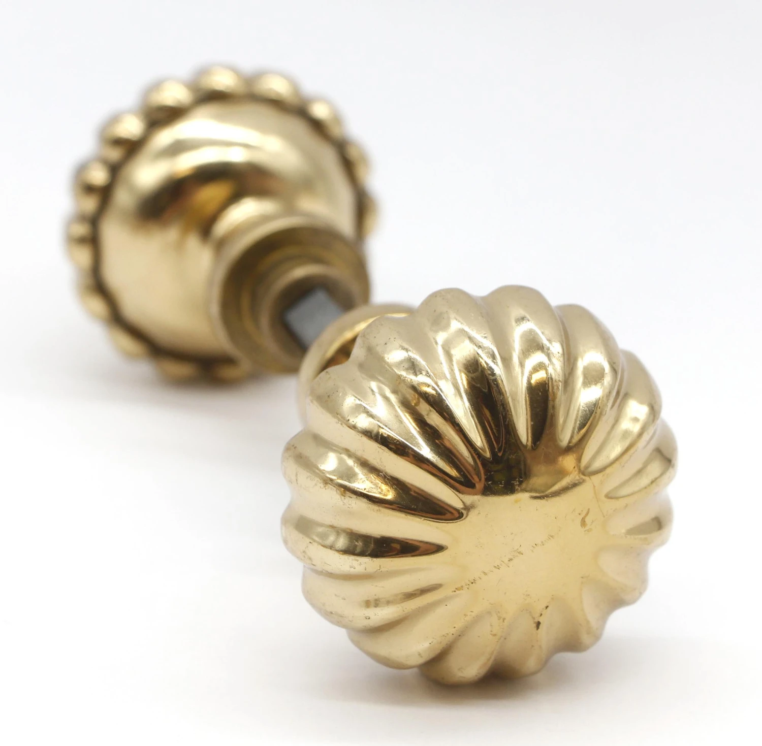 Pair Of Vintage 2.25 In. Polished Brass Fluted Door Knobs 3 Pair Of Vintage 2.25 In. Polished Brass Fluted Door Knobs