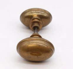 Pair Of Antique Cast Brass Oval Door Knobs 9 Pair Of Antique Cast Brass Oval Door Knobs -OGT Sale Store door knobs q281753