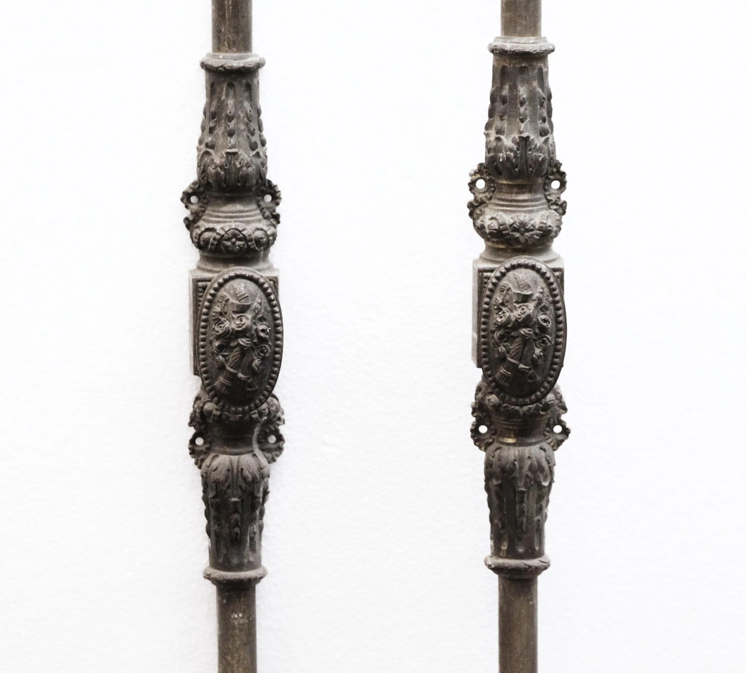 Pair Of Floral Bronze Cremone Bolts 5 Pair Of Floral Bronze Cremone Bolts - Image 3