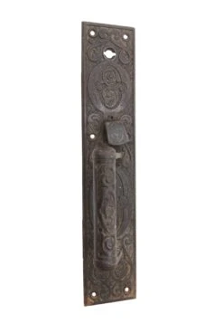 Antique Aesthetic Cast Iron Entry Door Pull With Thumb Latch