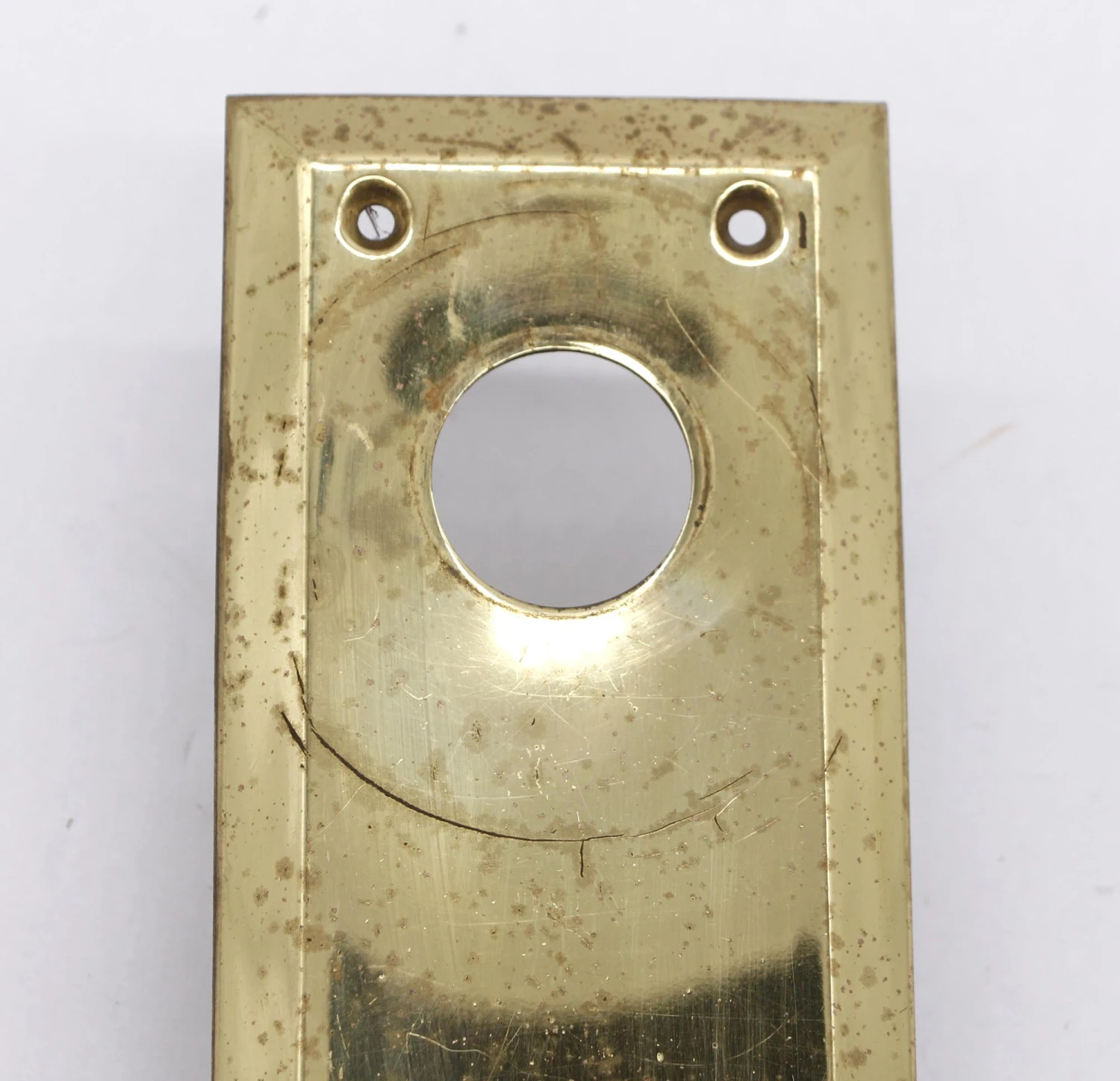 Vintage 14.5 In. Polished Brass Entry Door Pull With Cylinder Lock Insert & Thumb Latch 5 Vintage 14.5 In. Polished Brass Entry Door Pull With Cylinder Lock Insert & Thumb Latch - Image 3