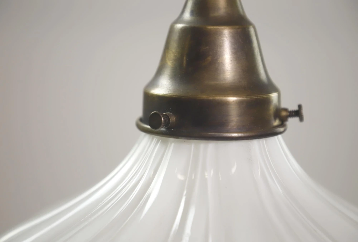 Antique Traditional Milk Glass Brass Chain Pendant Light 5 Antique Traditional Milk Glass Brass Chain Pendant Light - Image 3