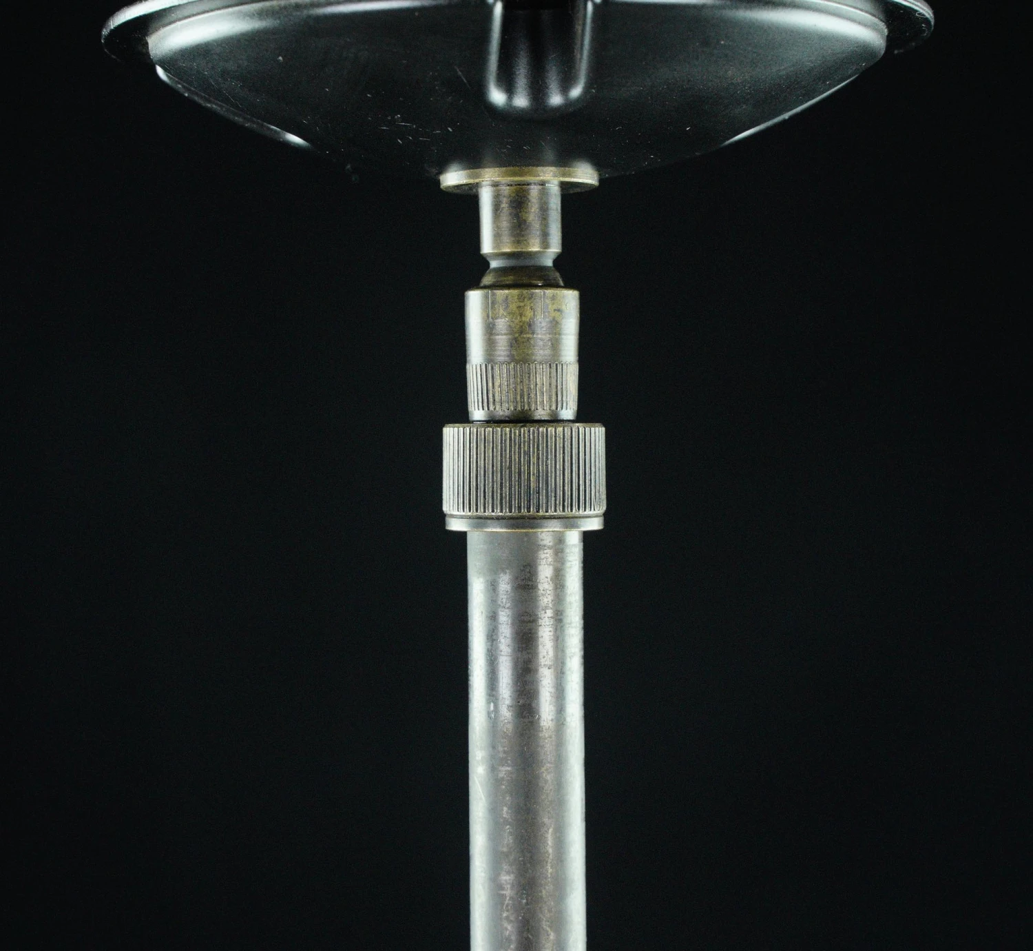 Modern Hand Blown Clear Glass Pendant Light 5 Modern Hand Blown Clear Glass Pendant Light - Image 3