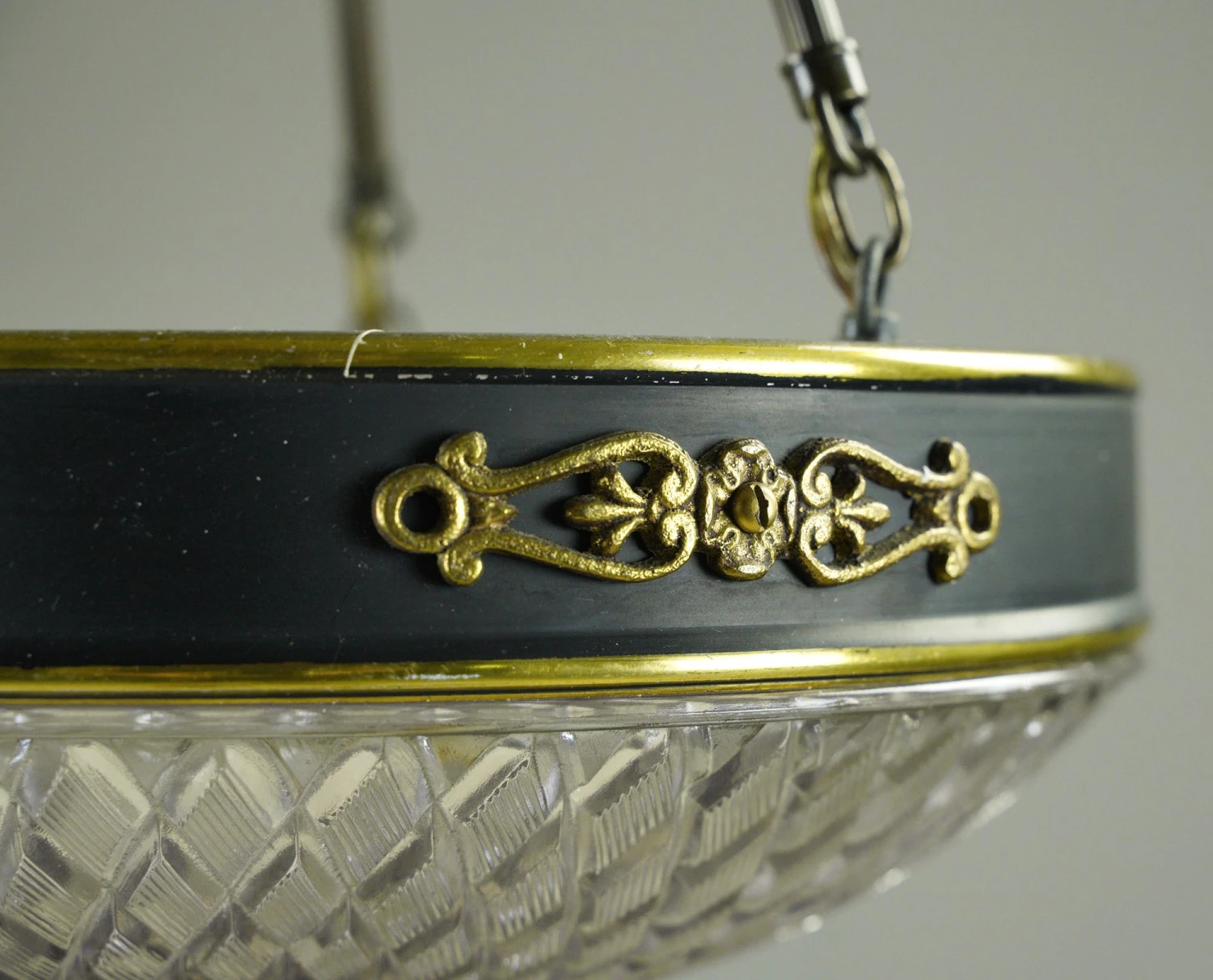 Waldorf Astoria 18.75 In. Empire Cut Glass Dish Pendant Light 5 Waldorf Astoria 18.75 In. Empire Cut Glass Dish Pendant Light - Image 3