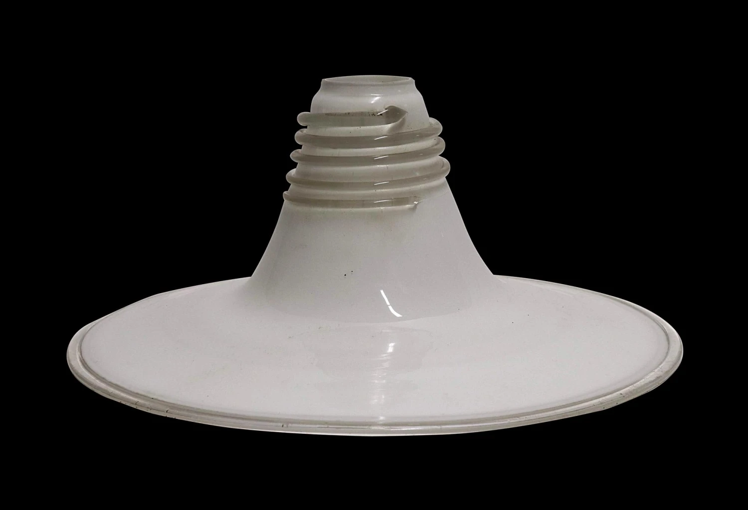 Handblown Murano Glass Pendant Light – White Flat Brim 3 Handblown Murano Glass Pendant Light – White Flat Brim