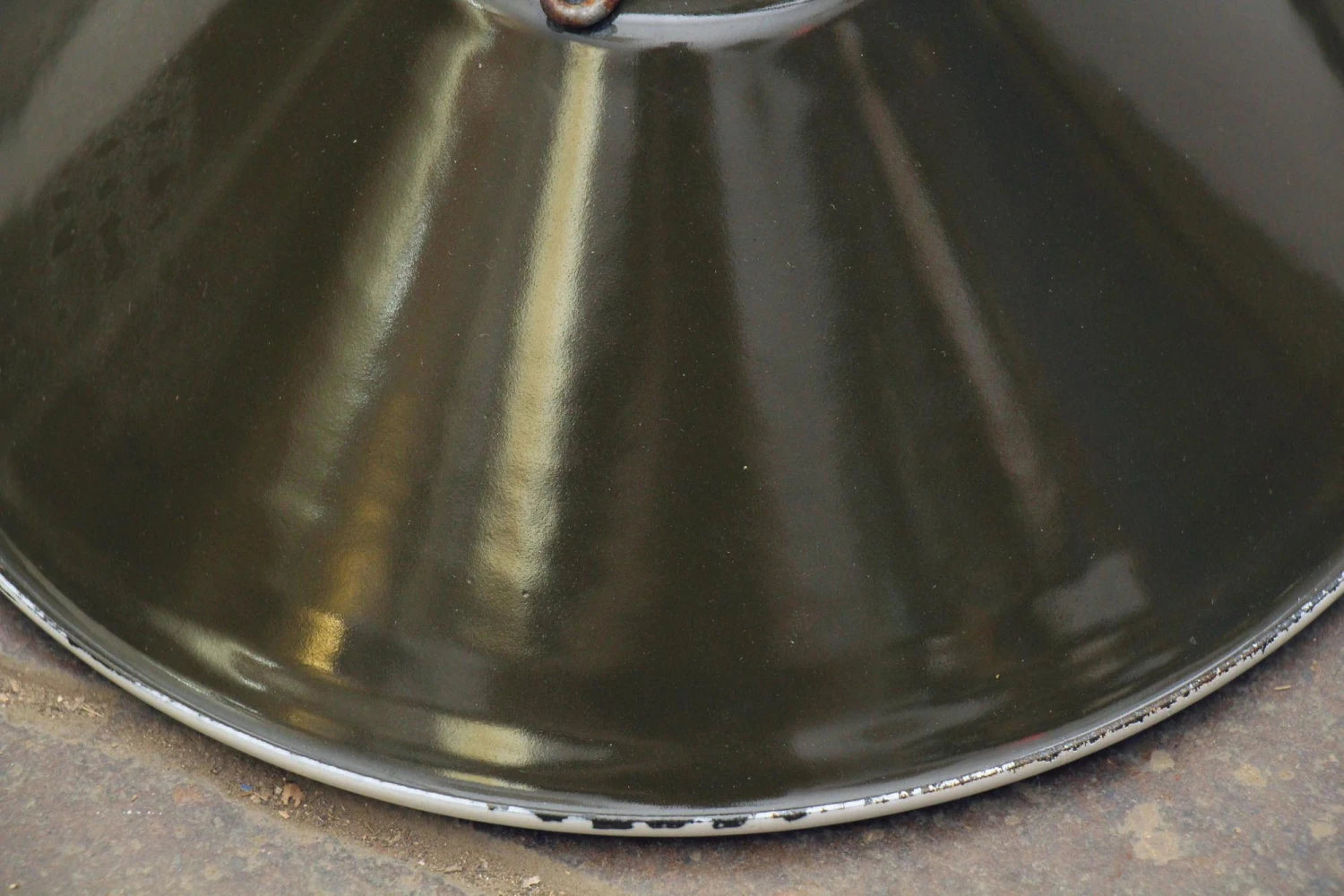 Modern Green 8.25 In. Industrial Enameled Metal Pendant Light 4 Modern Green 8.25 In. Industrial Enameled Metal Pendant Light - Image 2