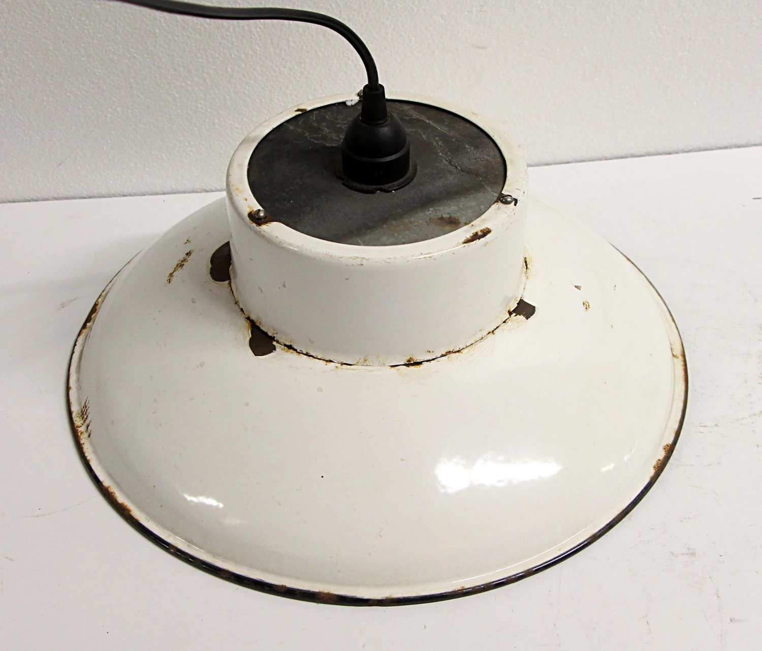 Reclaimed White Enameled 15.25 In. Pendant Light 4 Reclaimed White Enameled 15.25 In. Pendant Light - Image 2