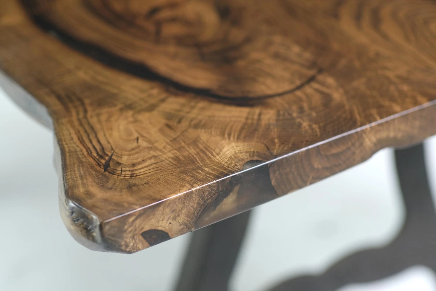 Handmade 5 Ft. Chestnut Live Edge New York Legs Dining Table 5 Handmade 5 Ft. Chestnut Live Edge New York Legs Dining Table - Image 3