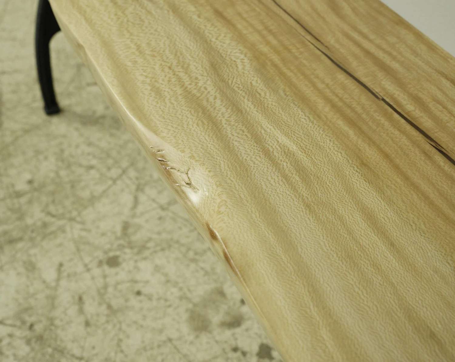 Handcrafted 7.6 Ft. Live Edge Sycamore Cast Iron Legs Bench 5 Handcrafted 7.6 Ft. Live Edge Sycamore Cast Iron Legs Bench - Image 3