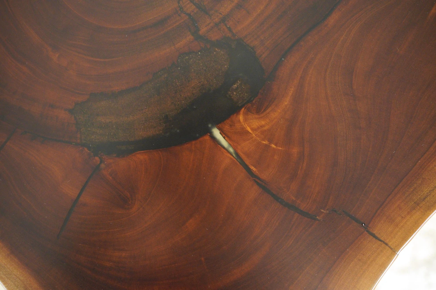 Handcrafted 36.5 In. Live Edge Mahogany Wafer Steel Bistro Table 5 Handcrafted 36.5 In. Live Edge Mahogany Wafer Steel Bistro Table - Image 3