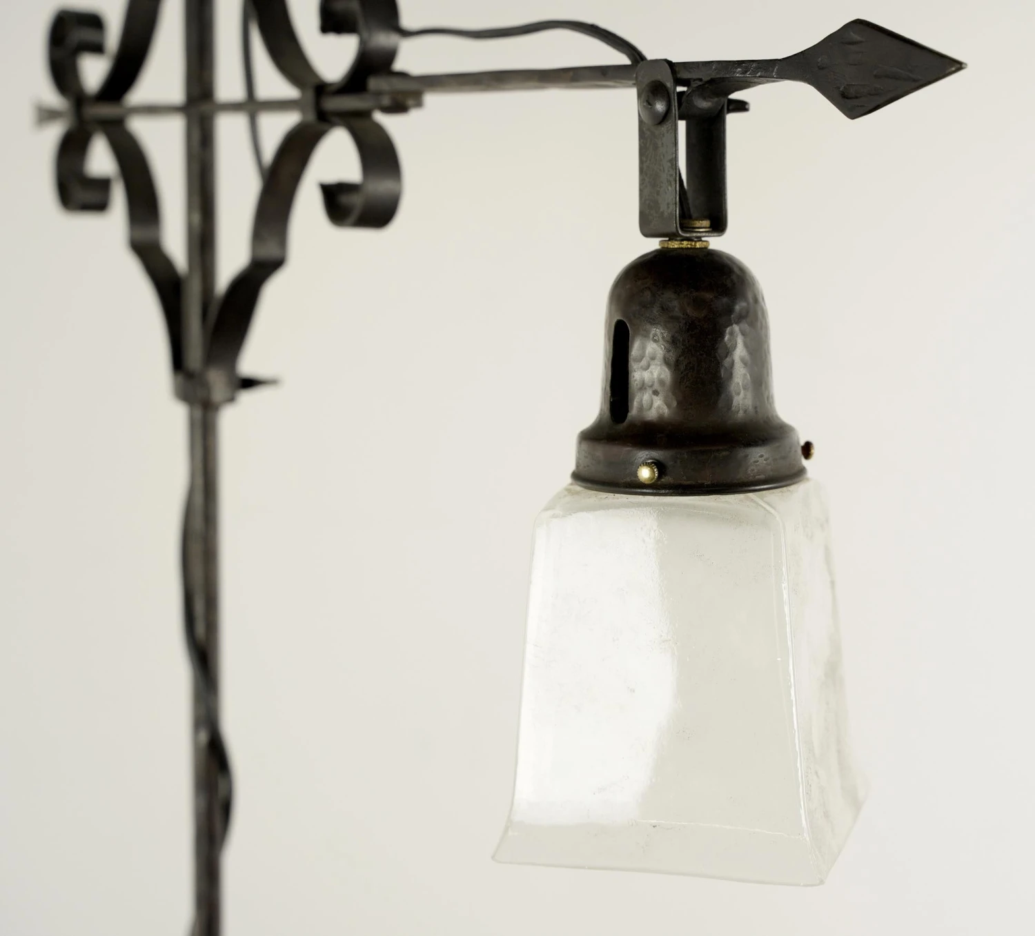 1910s Wrought Iron & Down Shade Glass Adjustable Floor Lamp 5 1910s Wrought Iron & Down Shade Glass Adjustable Floor Lamp - Image 3