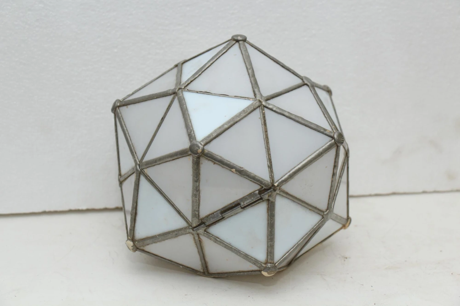 Modern Star Burst Geometric Globe Light 4 Modern Star Burst Geometric Globe Light - Image 2