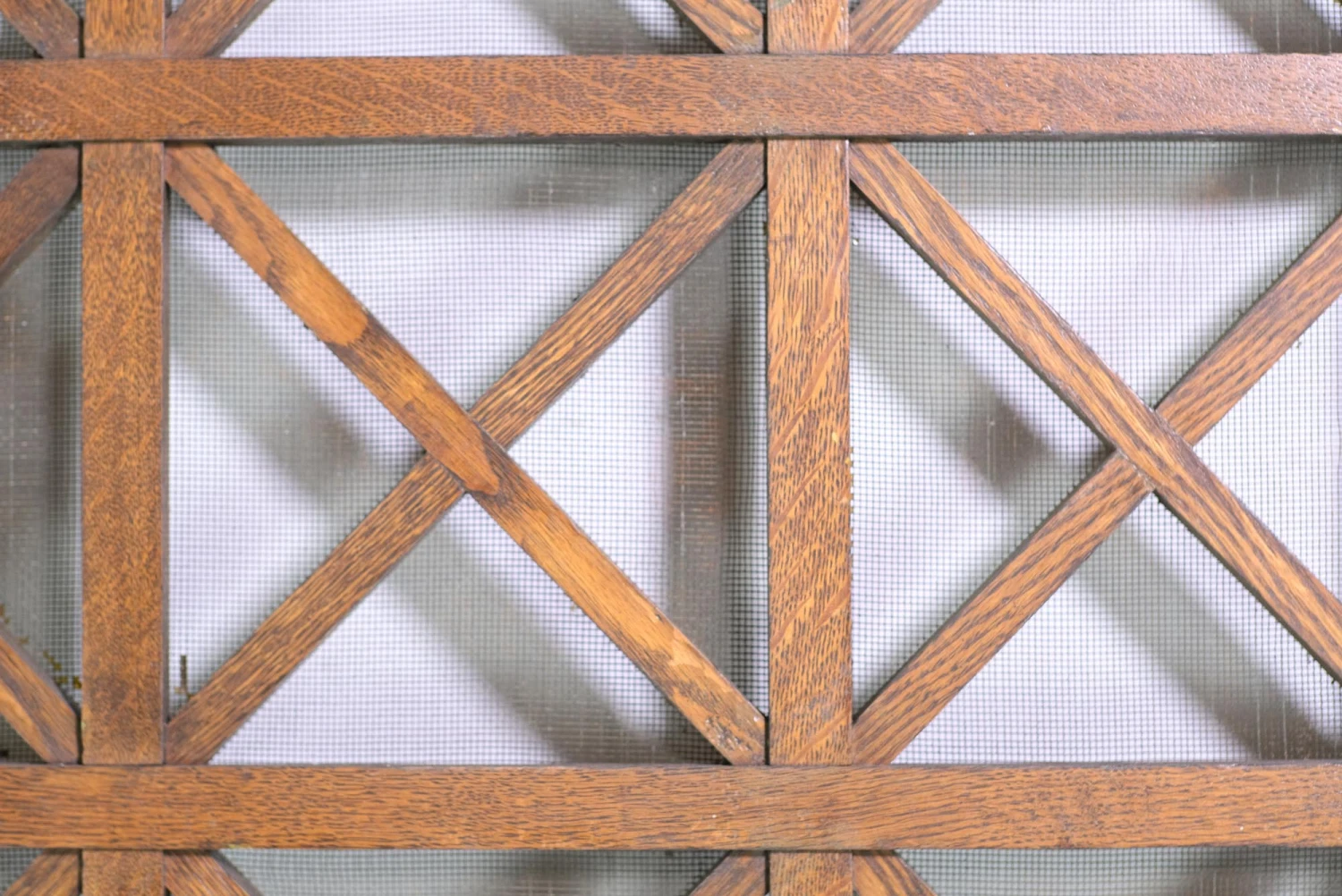 Pair Of Angled Corner Oak Dividers With Screen 4 Pair Of Angled Corner Oak Dividers With Screen - Image 2