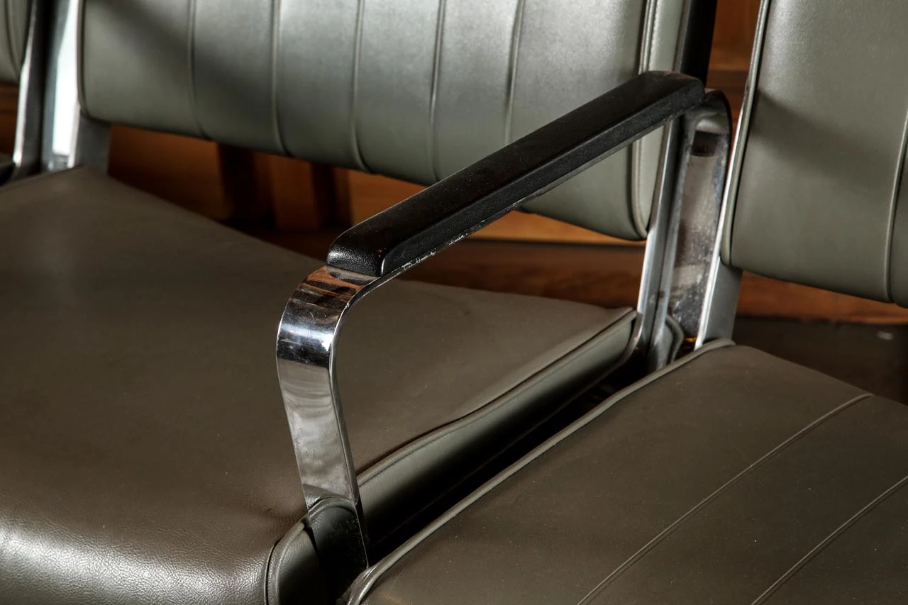 Set Of Four Retro Style Airport Waiting Area Chairs 7 Set Of Four Retro Style Airport Waiting Area Chairs - Image 5