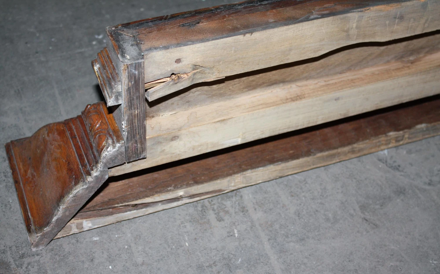 Simple Tiger Oak Pediment Shelf Or Over Mantel 6 Simple Tiger Oak Pediment Shelf Or Over Mantel - Image 4