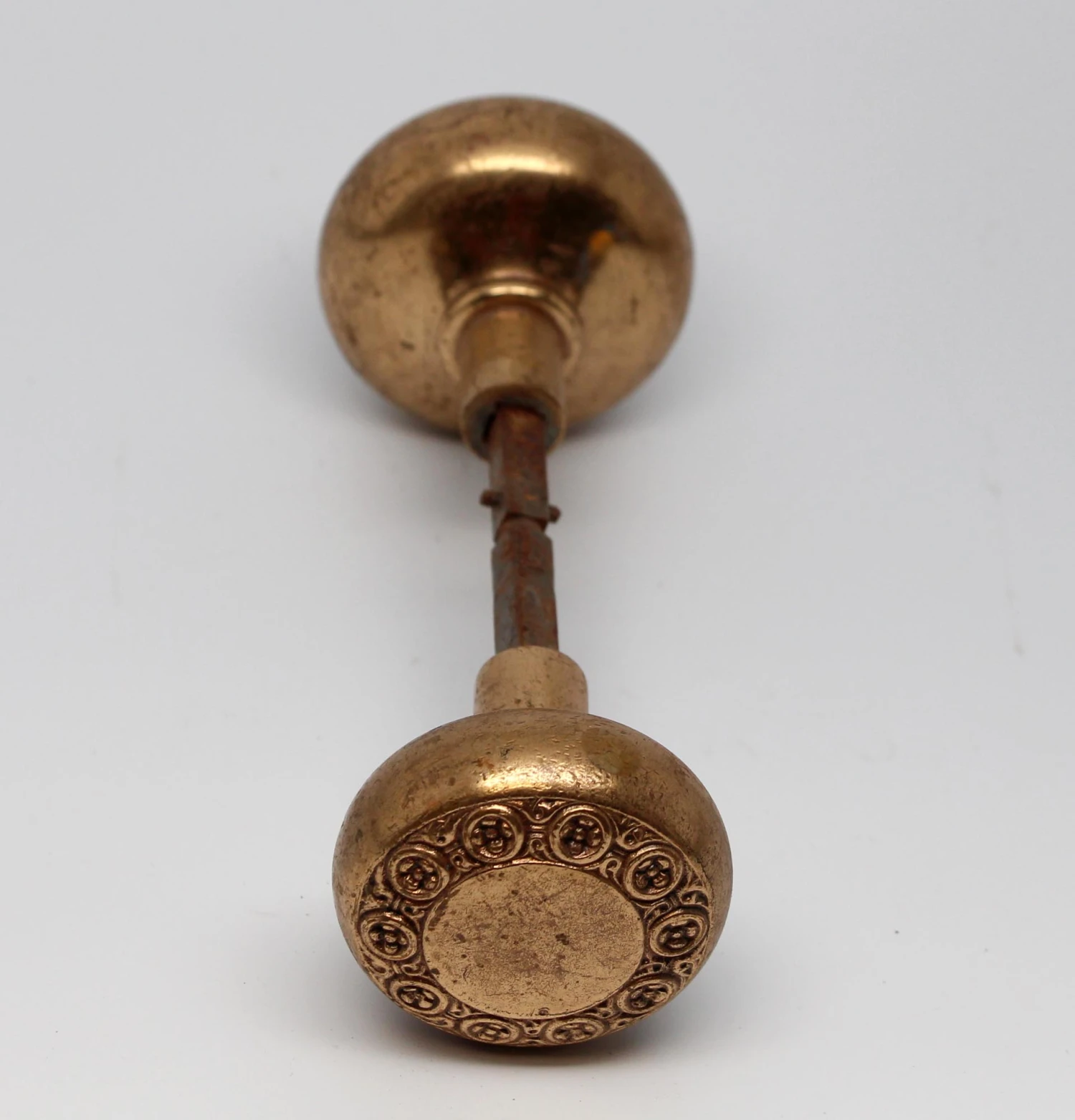 Antique 1920s Brass Barrows Geneva Entry Door Knobs 6 Antique 1920s Brass Barrows Geneva Entry Door Knobs - Image 4