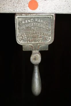 1905 Grand Rapids Oak Clothing Showcase 21 1905 Grand Rapids Oak Clothing Showcase -OGT Sale Store k193380 06