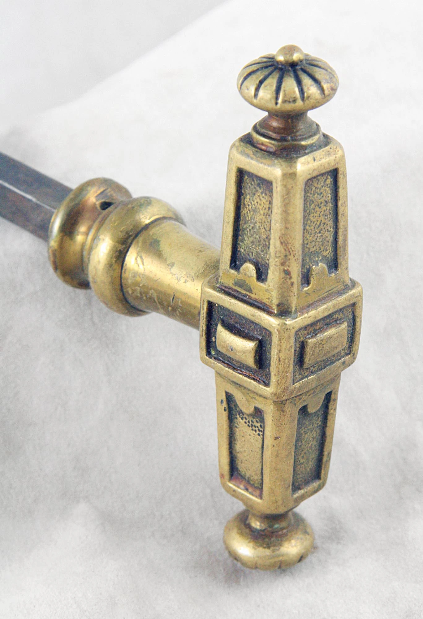 Antique Brass Lever With Matching Back Plate 8 Antique Brass Lever With Matching Back Plate - Image 6