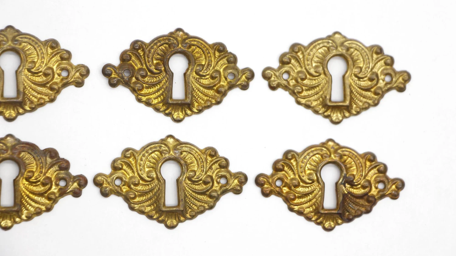 Set Of 10 Ornate Pressed Brass Keyhole Covers 5 Set Of 10 Ornate Pressed Brass Keyhole Covers - Image 3