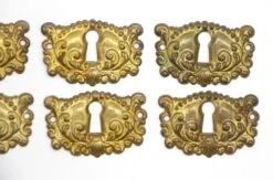 Set Of 10 Vintage Ornate Pressed Brass Keyhole Covers 9 Set Of 10 Vintage Ornate Pressed Brass Keyhole Covers -OGT Sale Store keyhole covers for sale q284436