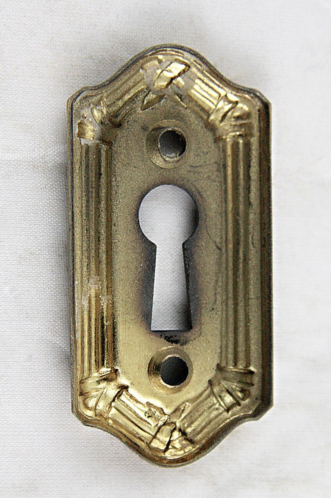 Vintage Cast Brass Rope Keyhole Cover 4 Vintage Cast Brass Rope Keyhole Cover - Image 2