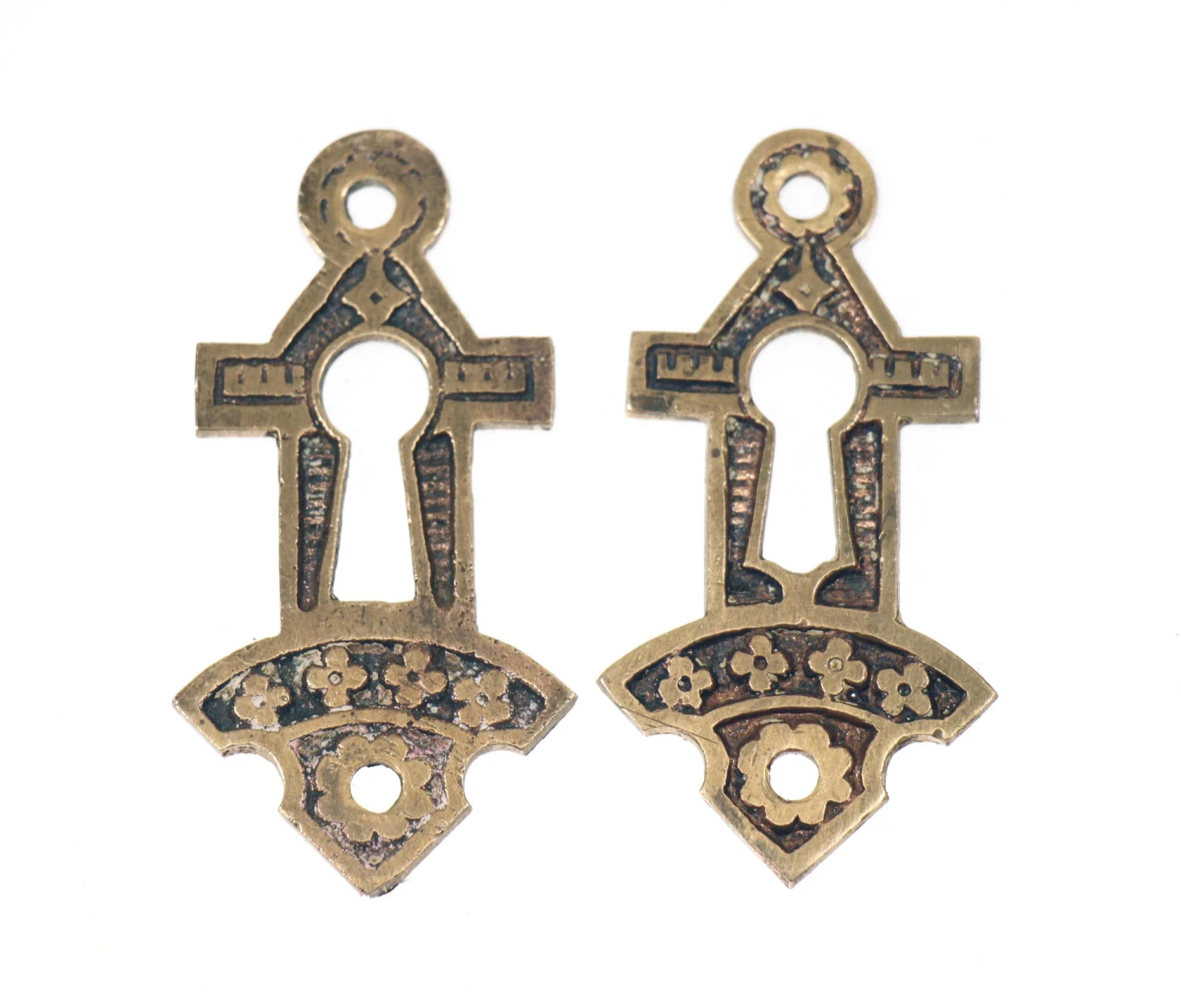 Set Of Two Ornate Eastlake Style Keyhole Covers 3 Set Of Two Ornate Eastlake Style Keyhole Covers