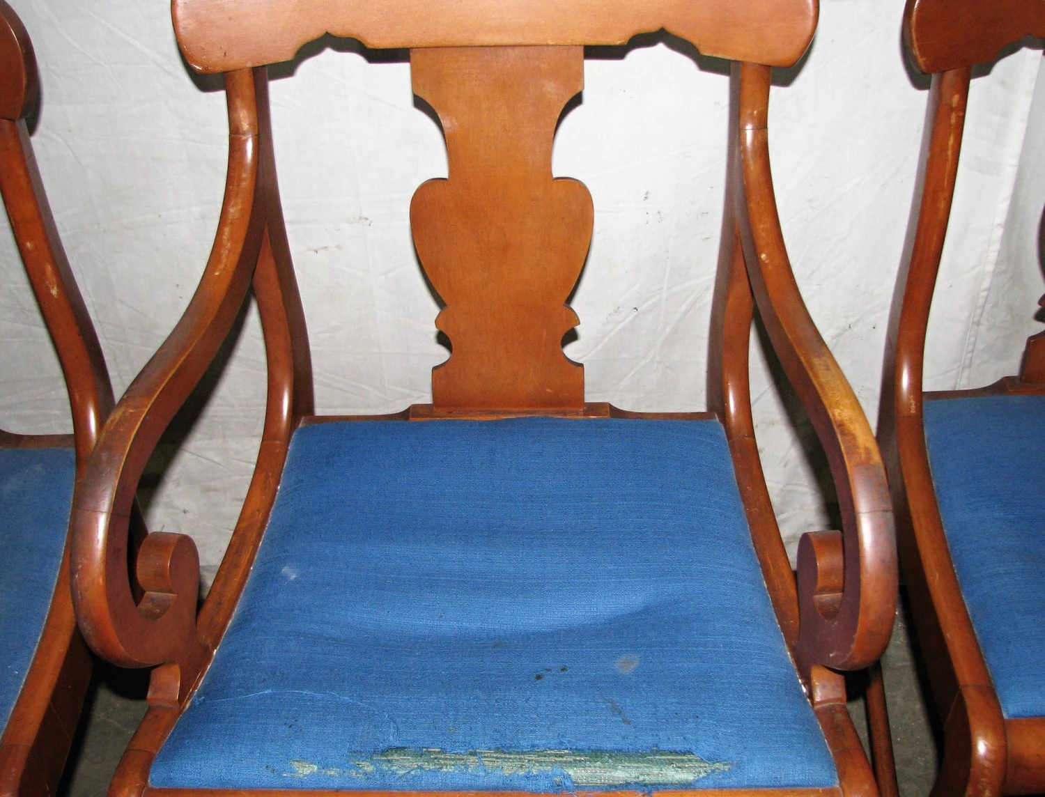 Set Of 3 Classic Maple Dining Chairs 5 Set Of 3 Classic Maple Dining Chairs - Image 3