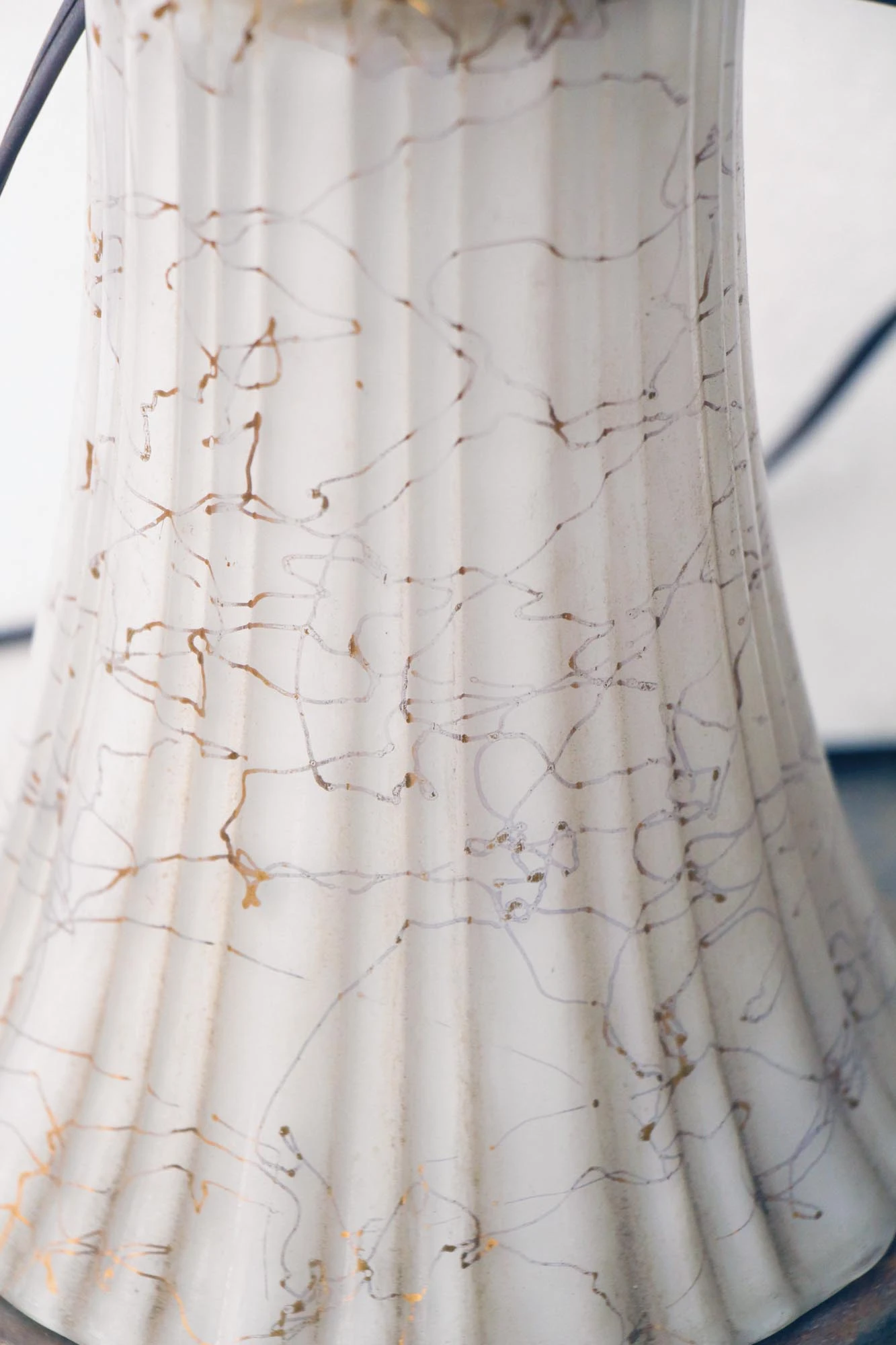 Mid Century White Milk Glass & Brass Table Lamps 6 Mid Century White Milk Glass & Brass Table Lamps - Image 4