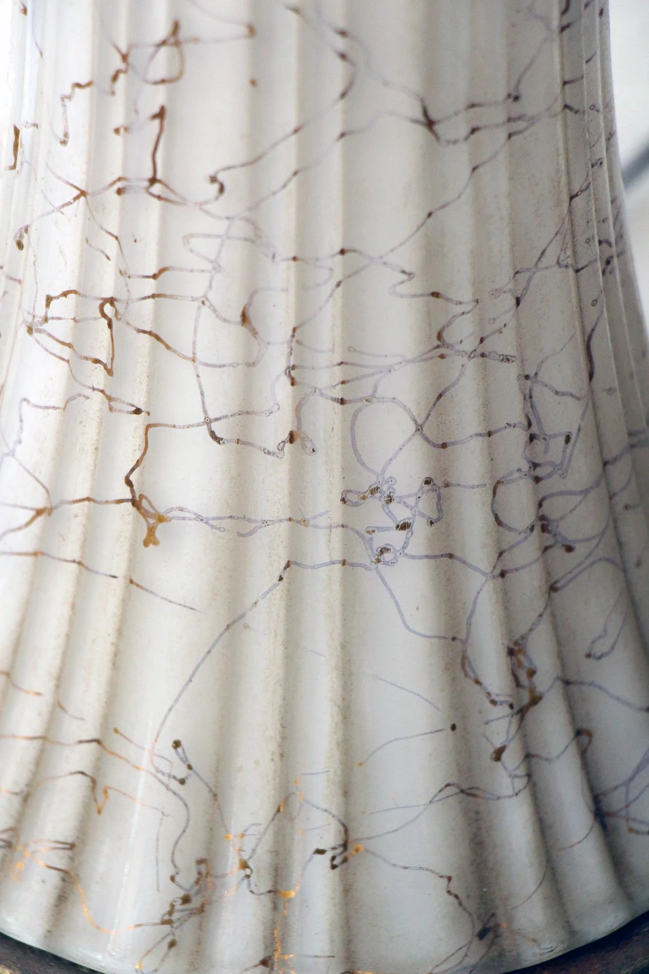 Mid Century White Milk Glass & Brass Table Lamps 7 Mid Century White Milk Glass & Brass Table Lamps - Image 5