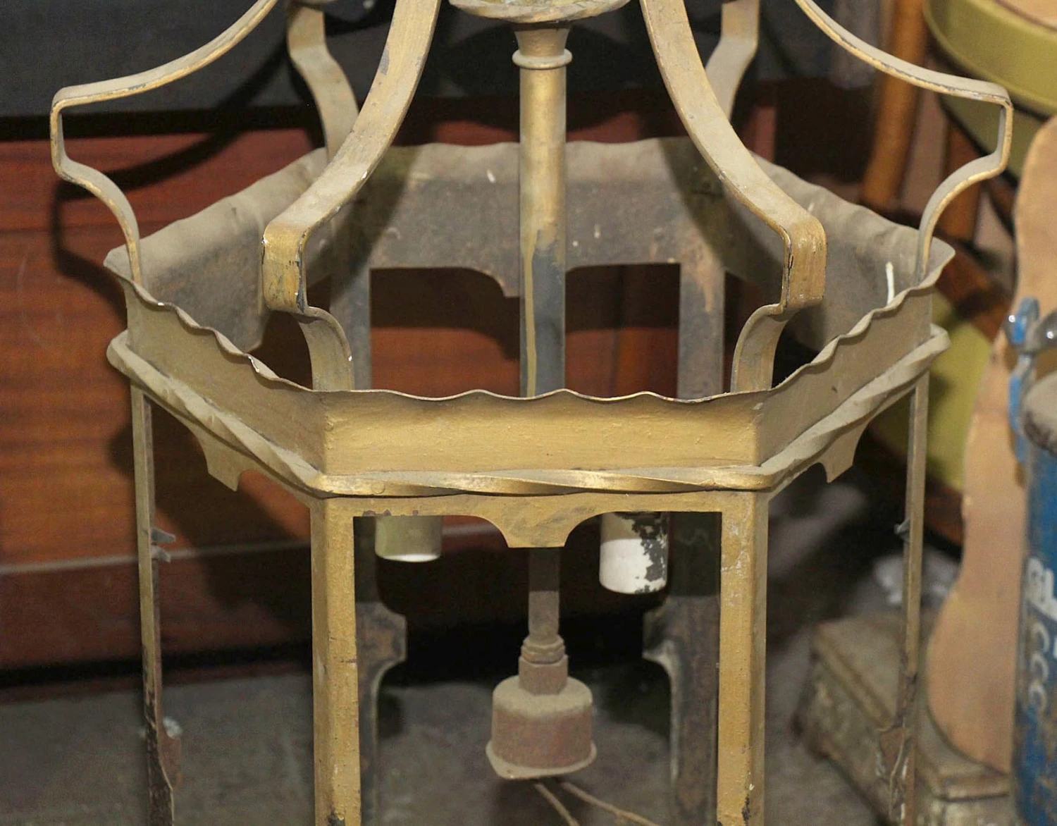 Antique Ecclesiastical Brass Lantern 6 Antique Ecclesiastical Brass Lantern - Image 4