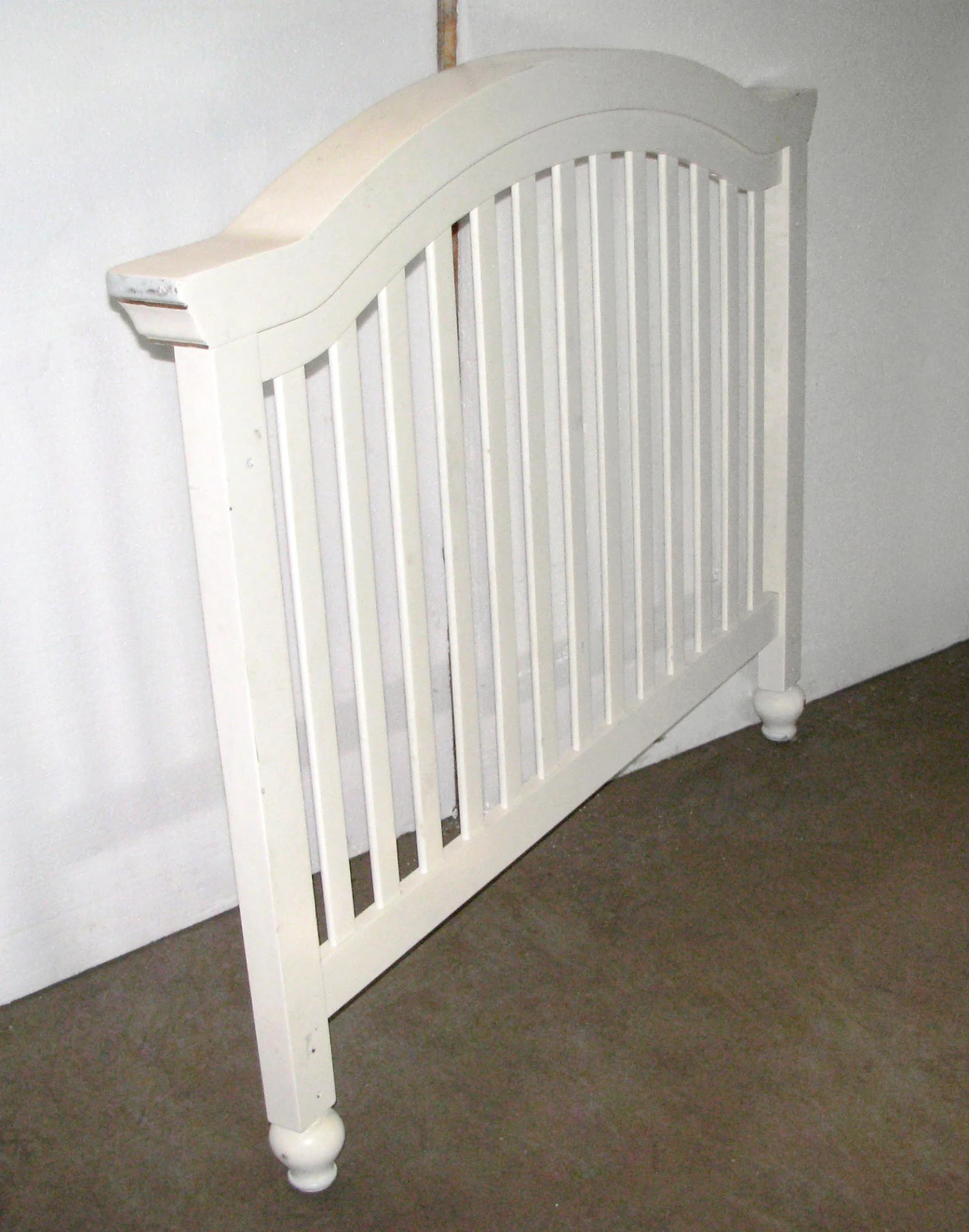 Vintage Arched White Queen Headboard Set 15 Vintage Arched White Queen Headboard Set - Image 13