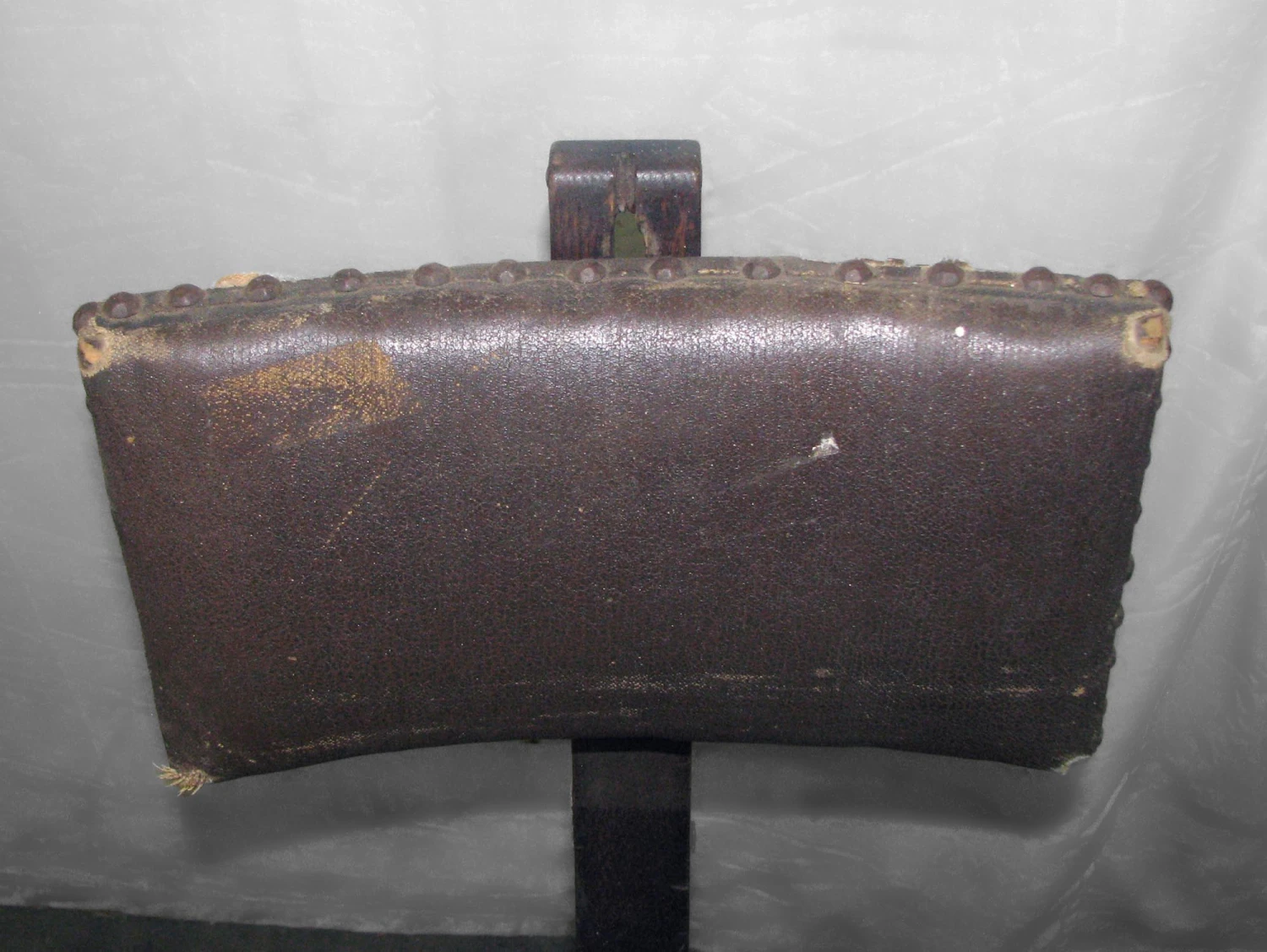 Antique Dark Tone Oak Rolling Office Chair 8 Antique Dark Tone Oak Rolling Office Chair - Image 6