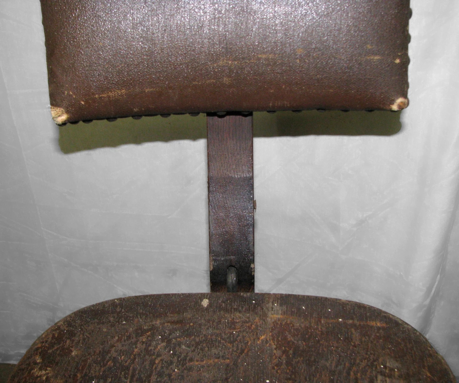 Antique Dark Tone Oak Rolling Office Chair 9 Antique Dark Tone Oak Rolling Office Chair - Image 7