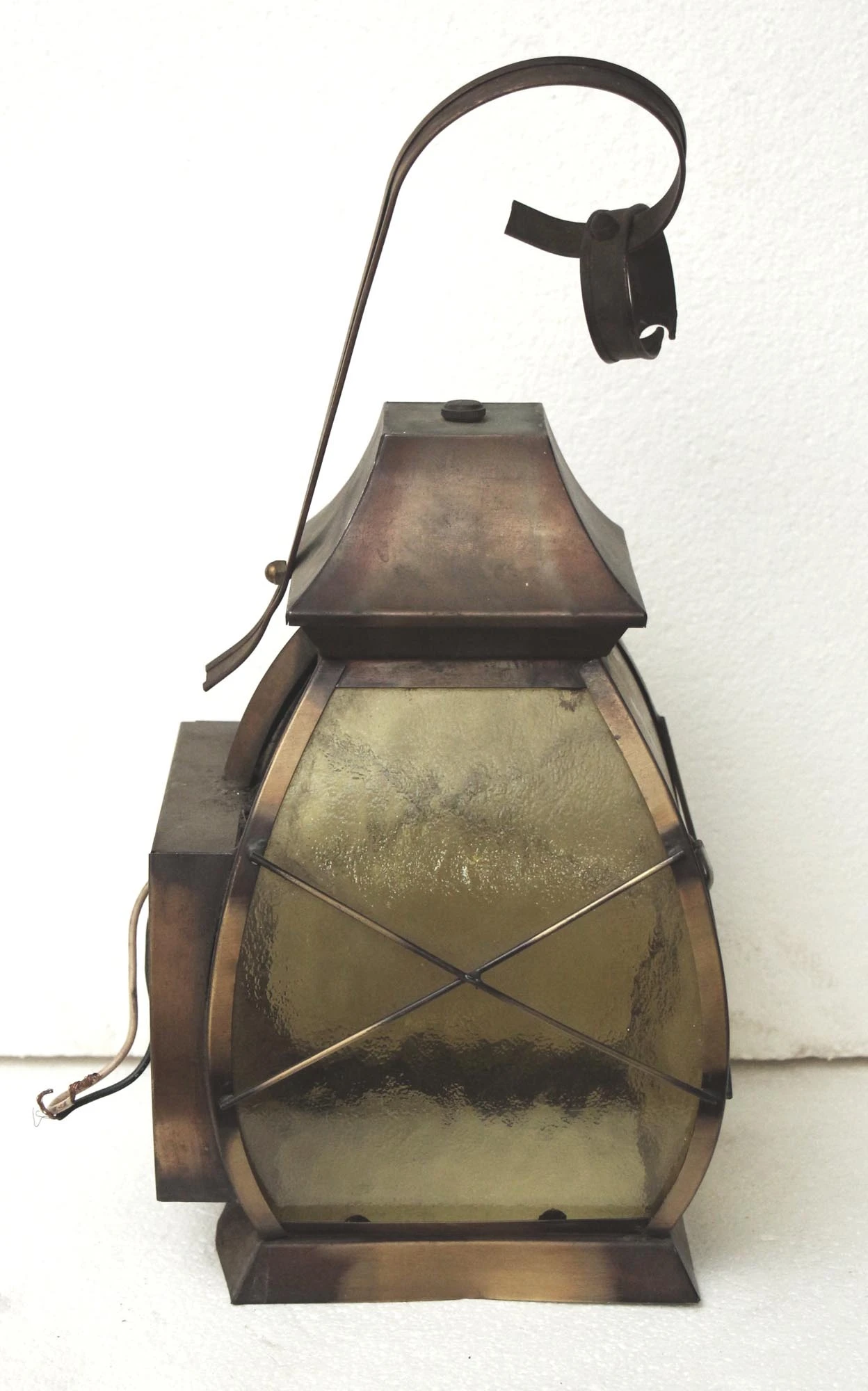 Vintage Light Amber Glass & Brass Wall Lantern 6 Vintage Light Amber Glass & Brass Wall Lantern - Image 4