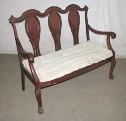 Victorian Three Seat Wooden Bench With Claw Feet 20 Victorian Three Seat Wooden Bench With Claw Feet -OGT Sale Store l211909 09