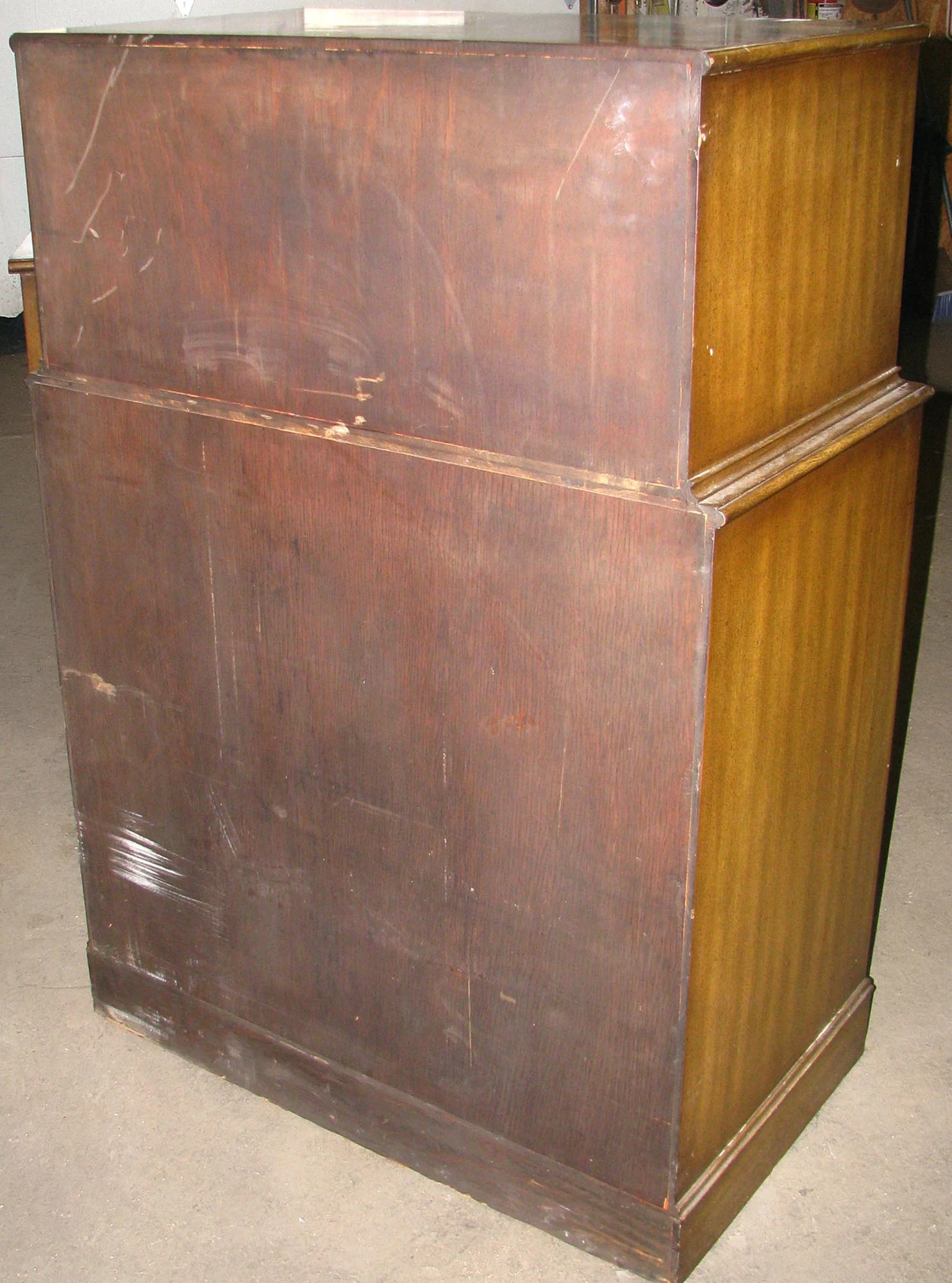 Vintage French Provincial Wooden Bedroom Dresser Set 11 Vintage French Provincial Wooden Bedroom Dresser Set - Image 9