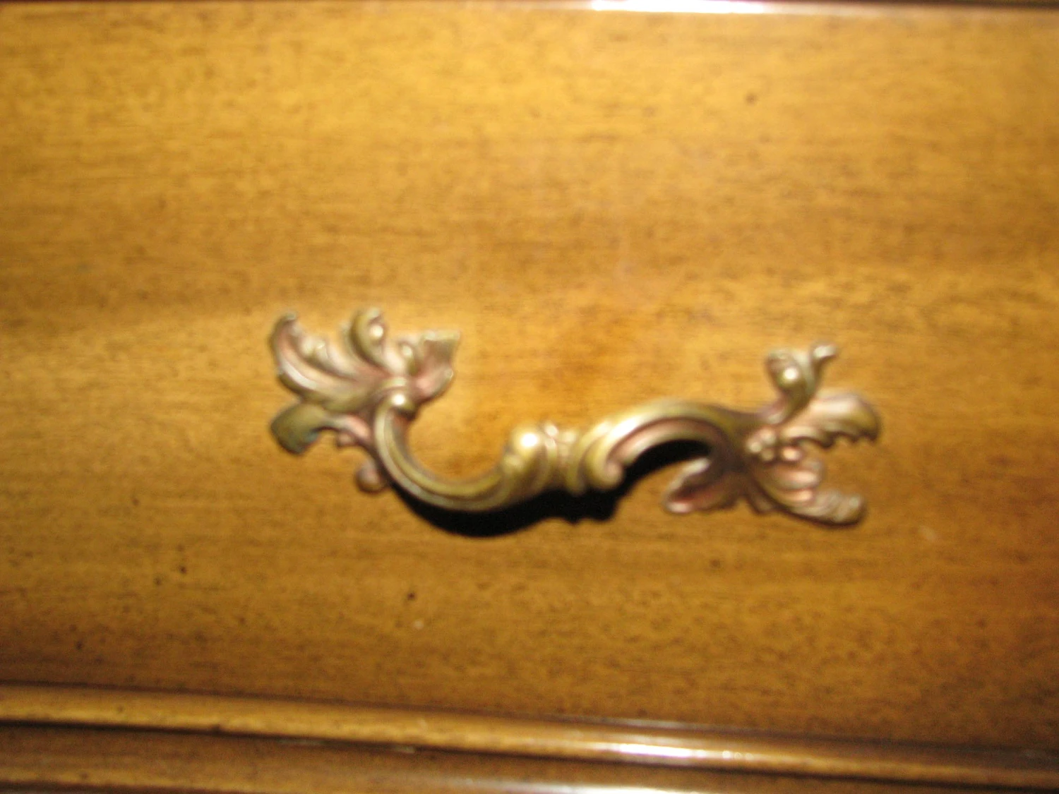 Vintage French Provincial Wooden Bedroom Dresser Set 13 Vintage French Provincial Wooden Bedroom Dresser Set - Image 11