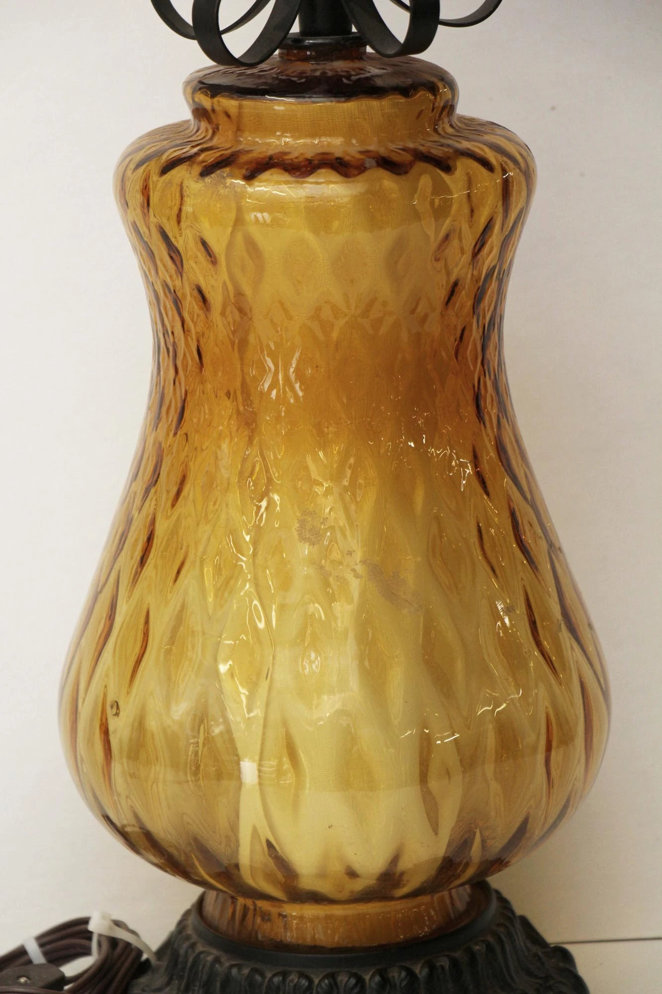 1970s Amber Glass & Wrought Iron Table Lamp 6 1970s Amber Glass & Wrought Iron Table Lamp - Image 4