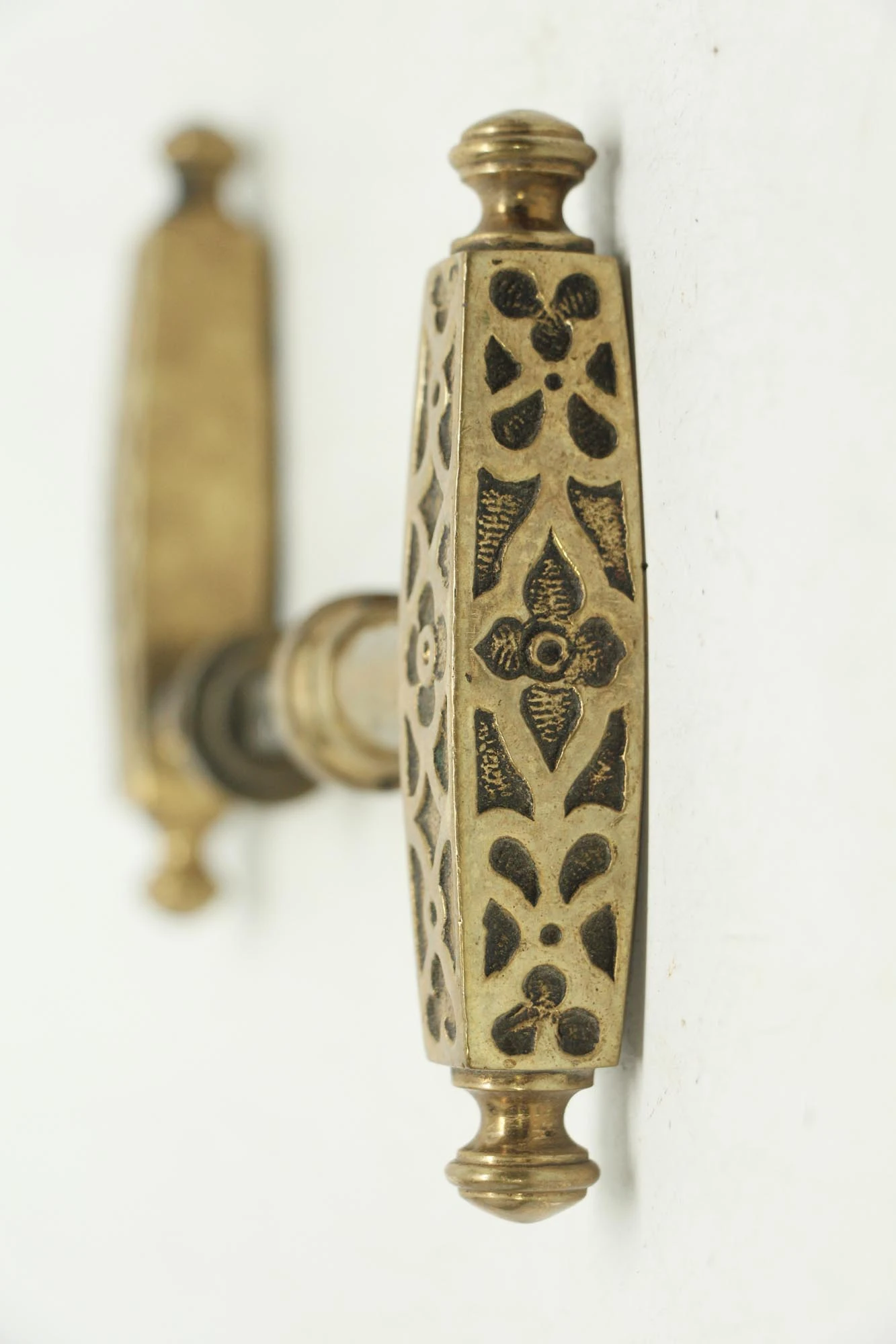 Gothic Bronze Lever Door Knob Set 5 Gothic Bronze Lever Door Knob Set - Image 3