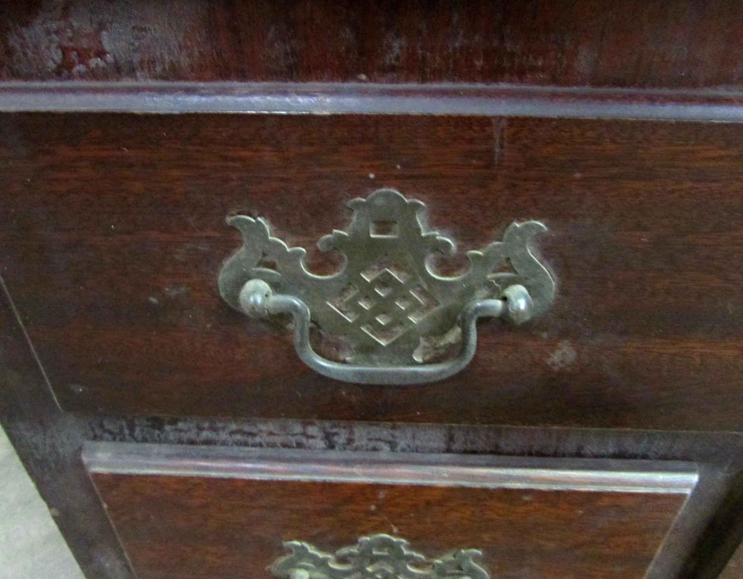 Wooden Claw Foot Chest 4 Wooden Claw Foot Chest - Image 2